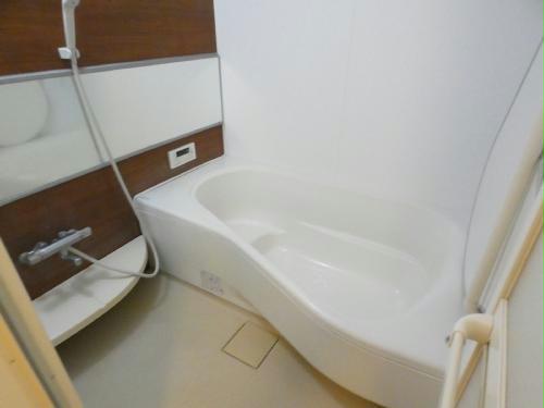 バス・シャワールーム　バス同型タイプ