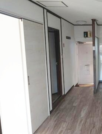 玄関　ゆったりとした玄関スペースです♪