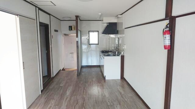 居室・リビング　使いやすい形の為、レイアウトを楽しめます♪