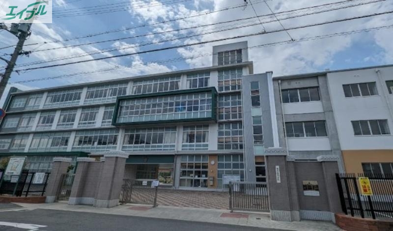 小学校　岡山市立鹿田小学校（小学校）まで485m