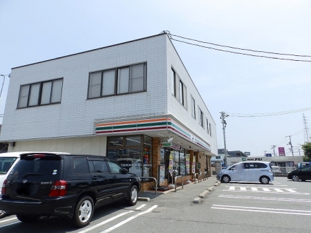 コンビニ　セブンイレブン　小郡黄金町店（コンビニ）まで754m