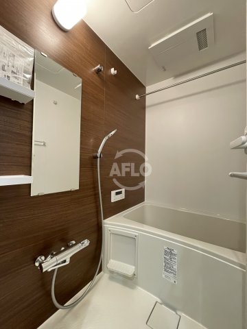 バス・シャワールーム　NEXT STAGE本町(ネクストステージホンマチ)　バスル