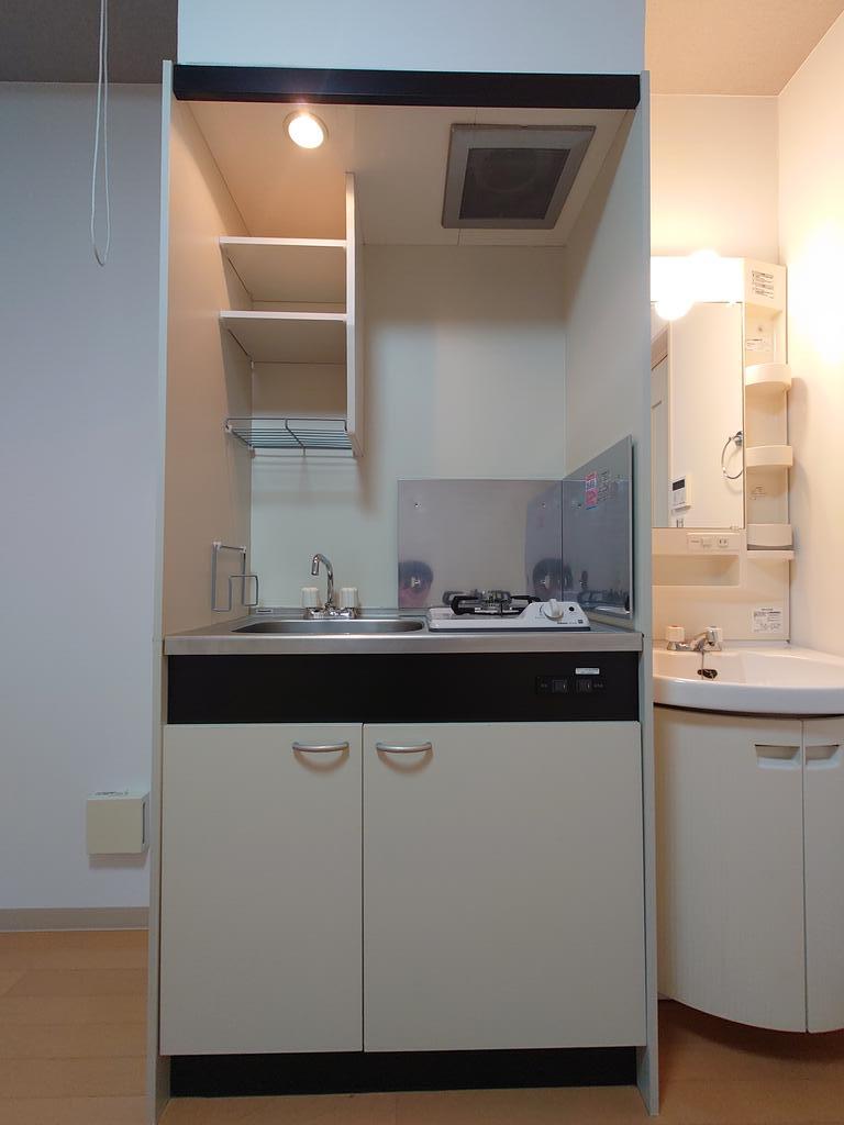 キッチン　東中野駅　徒歩2分　賃貸アパート　家賃7万円台