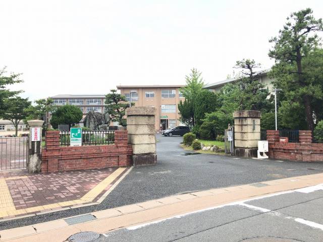 小学校　冨田小学校（小学校）まで1321m
