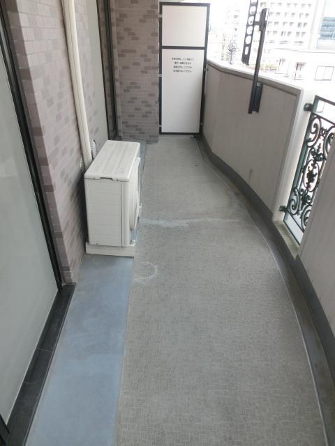 バルコニー　バルコニー