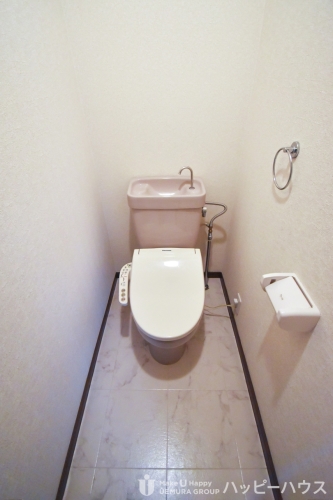 トイレ　参考写真（※内装が異なる場合がございます。現状優先）