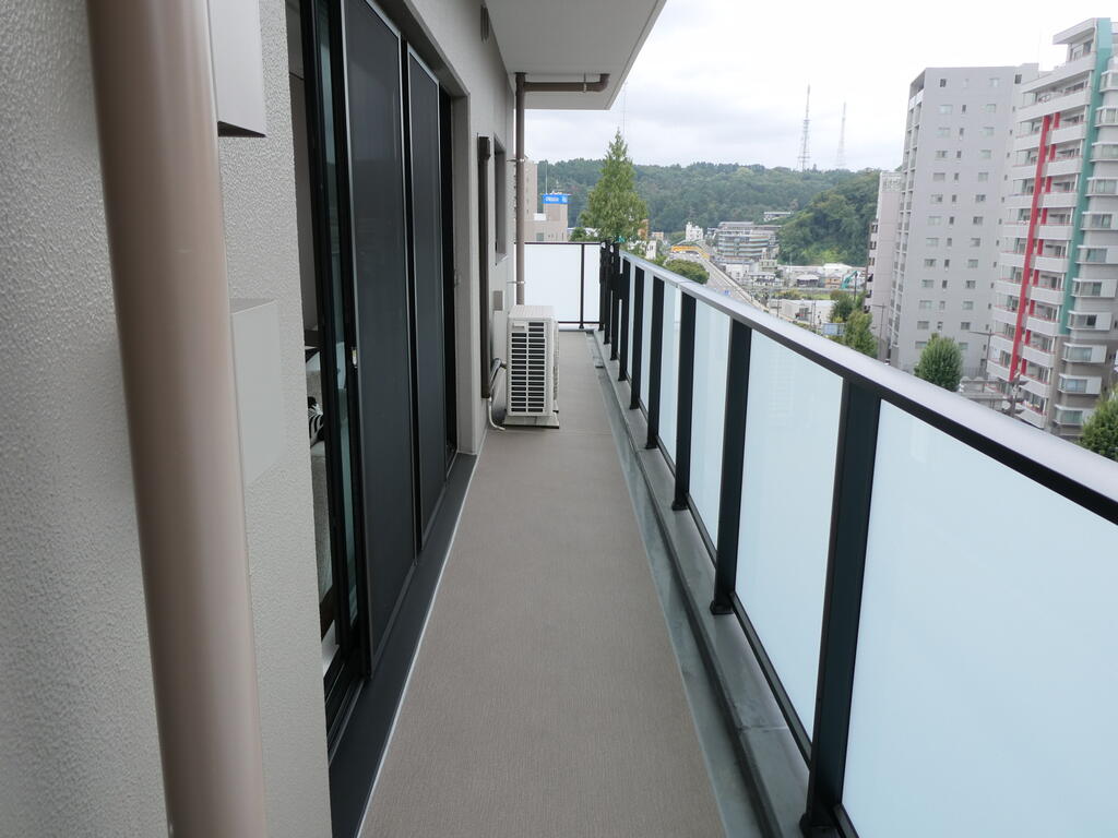 バルコニー　家具家電は付きません。配置イメージです。