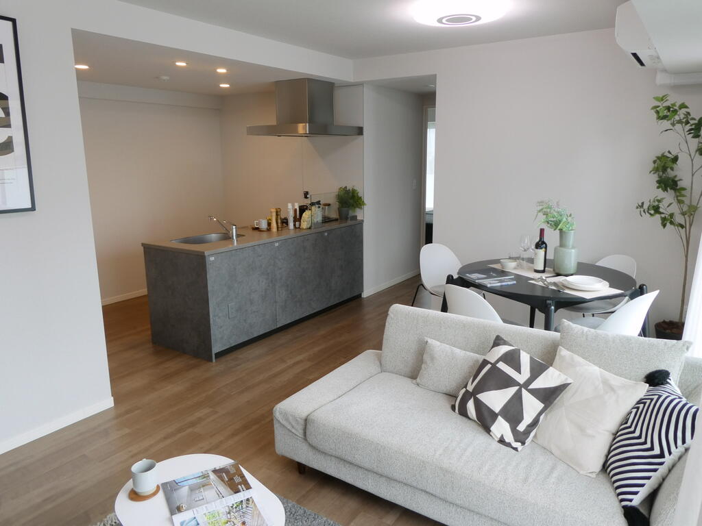 居室・リビング　家具家電は付きません。配置イメージです。