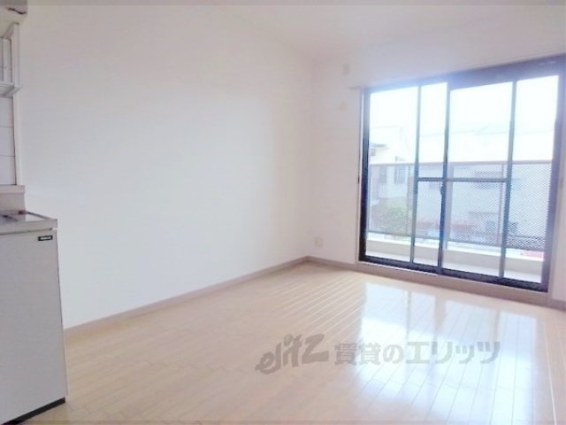 居室・リビング　洋室