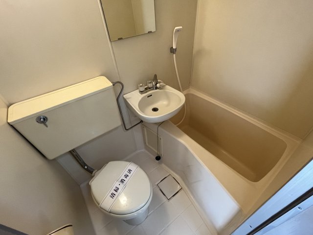 バス・シャワールーム