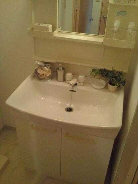 洗面設備　同タイプ別号室画像参照