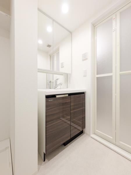 洗面設備　☆嬉しい独立洗面台☆