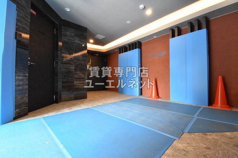 ロビー　エントランス内