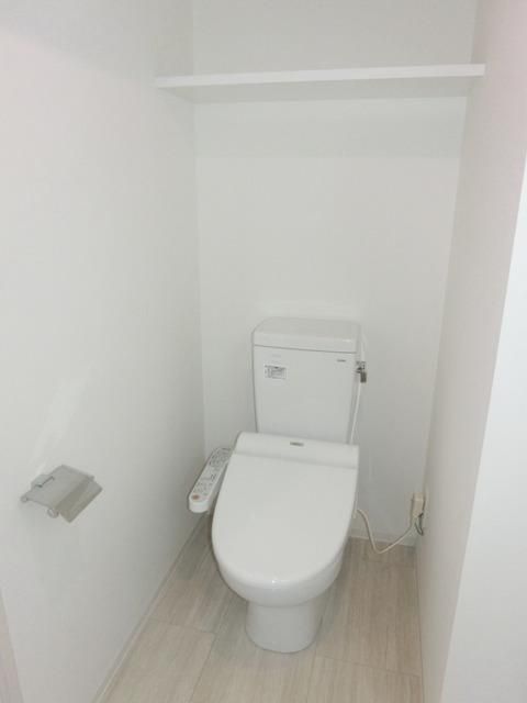 トイレ　洗浄便座付トイレ