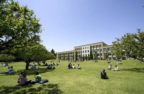 大学・短大　国際基督教大学（大学・短大）まで1901m