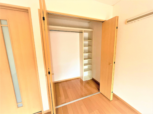 収納　※室内写真は別室サンプル写真。