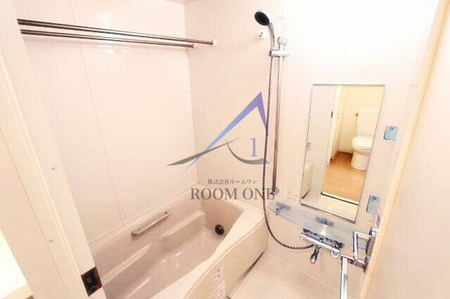 バス・シャワールーム　お風呂です。