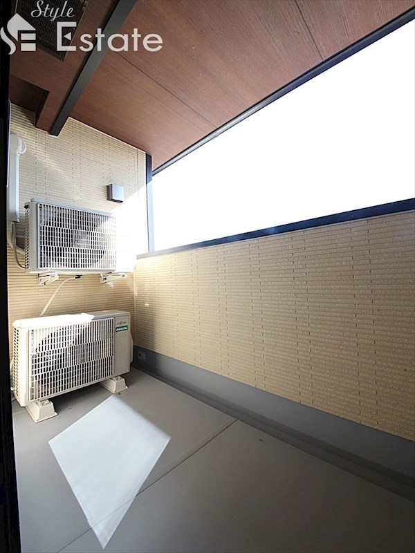 バルコニー　バルコニー