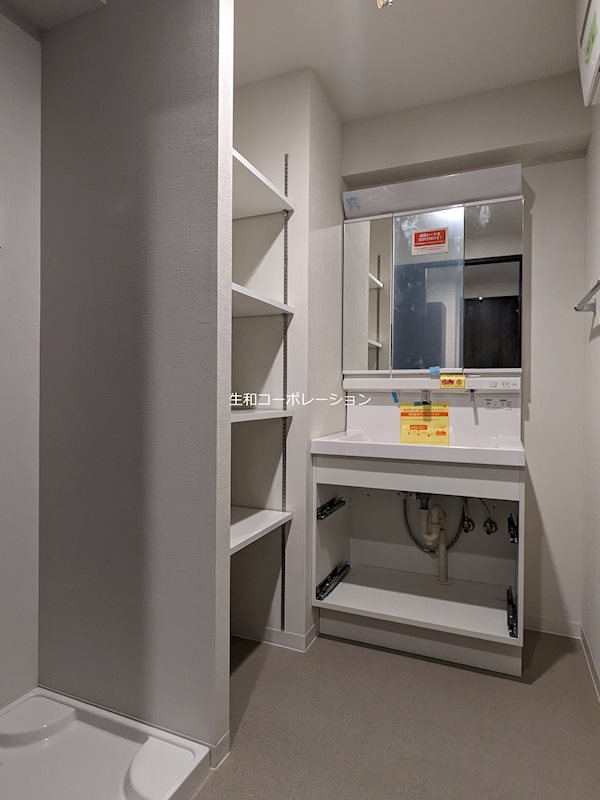 洗面設備　※建築中写真/同間取り303撮影