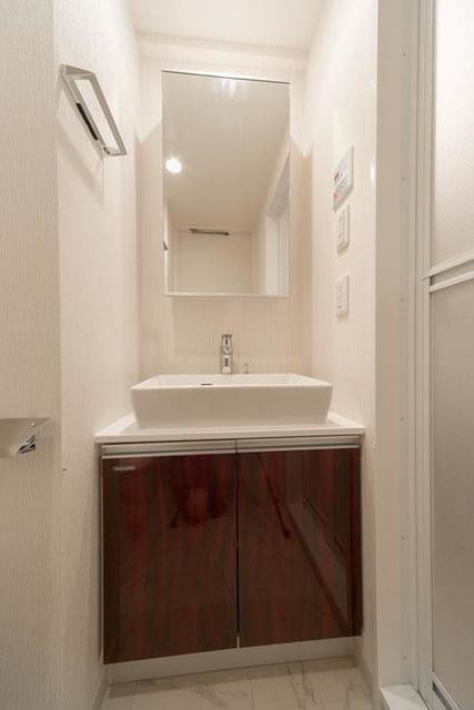 洗面設備　※写真は同タイプ住戸です。