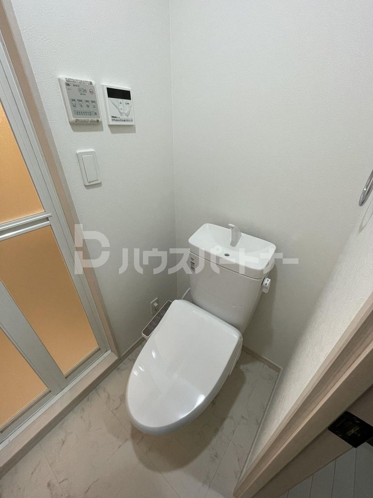 トイレ　バルコニー