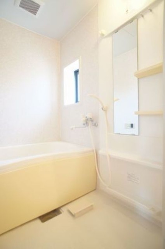 バス・シャワールーム　図面と現状に相違がある場合には現状を優先