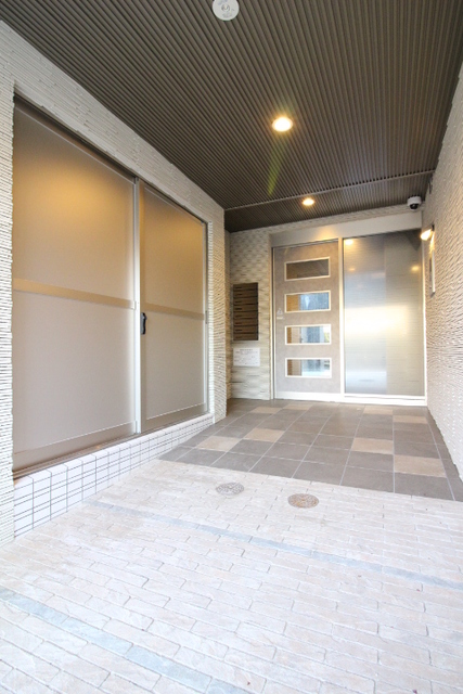 エントランス　エントランス