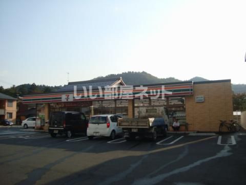 コンビニ　セブンイレブン 能登川垣見店（コンビニ）まで719m