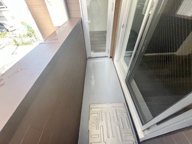 バルコニー　バルコニー