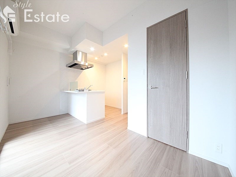 居室・リビング　内装