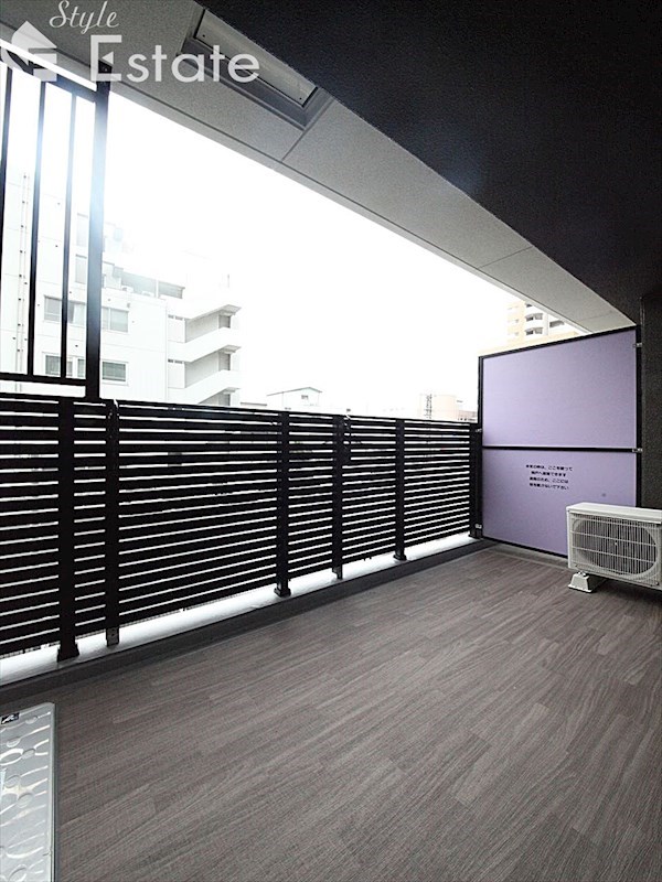 バルコニー　バルコニー