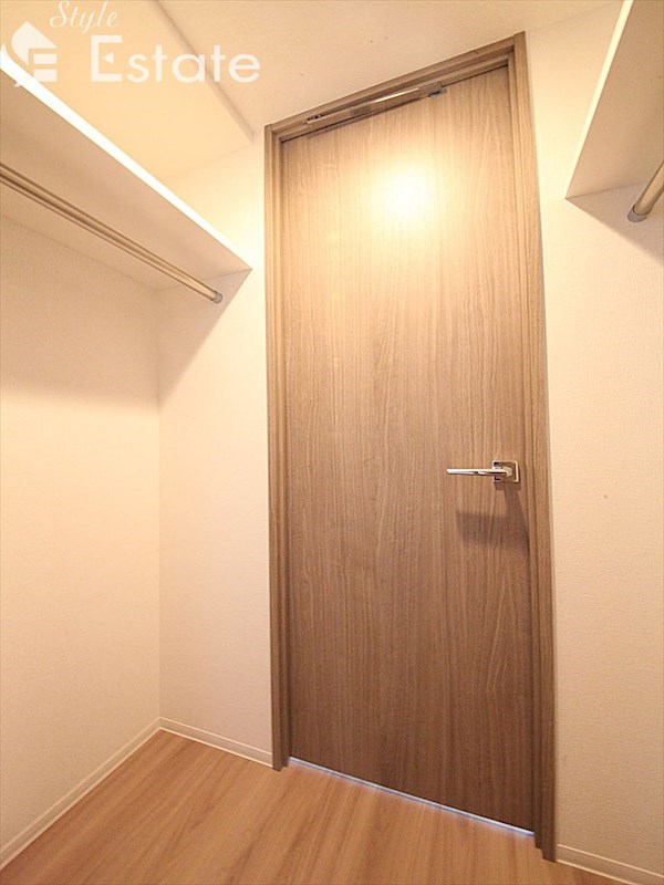 収納　ウォークインクローゼット