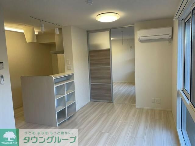 居室・リビング　★お部屋探しは株式会社タウンハウジング東京まで★