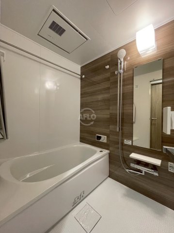 バス・シャワールーム　グランソレイユ日本橋　浴室