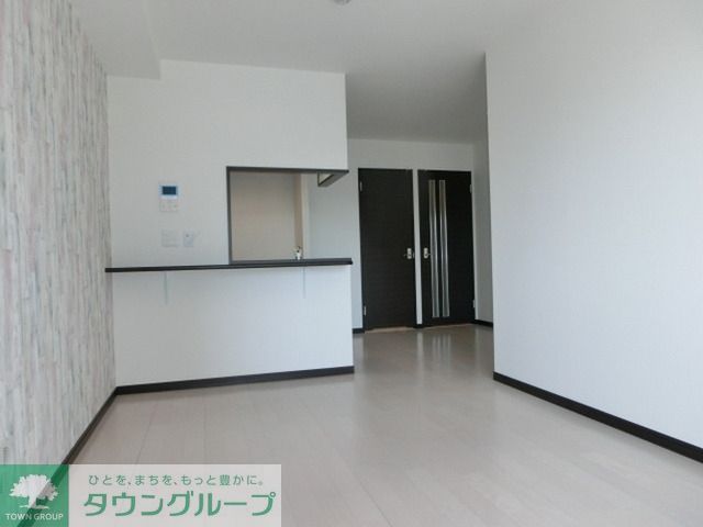 居室・リビング　現地待ち合わせ歓迎♪お問合せはタウンハウジングまで！