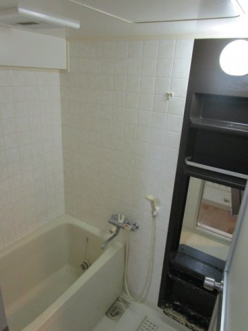 バス・シャワールーム　別部屋参考写真