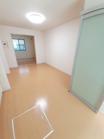 居室・リビング　居間です