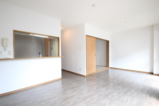 居室・リビング　※別部屋の写真です