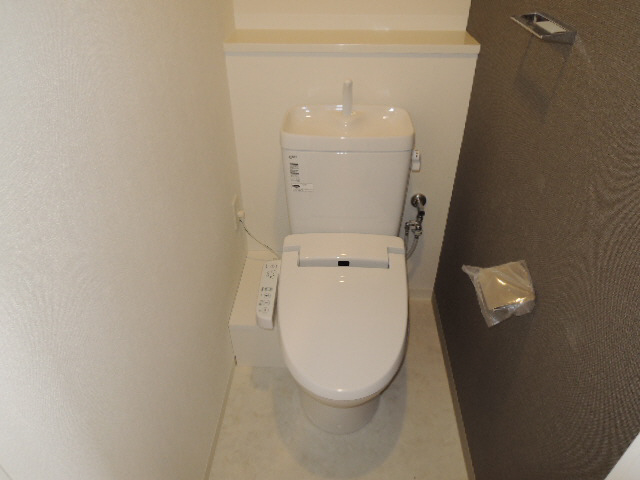 トイレ　ゆったりとした空間のトイレです