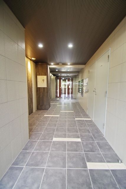 エントランス　★お部屋探しはタウンハウジング稲田堤店まで★