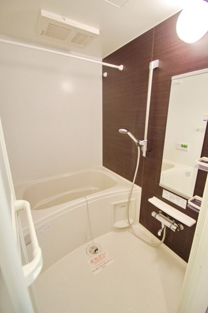 バス・シャワールーム　★お部屋探しはタウンハウジング稲田堤店まで★