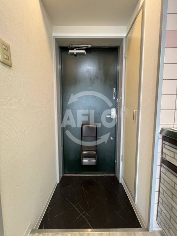 玄関　DO九条I　玄関