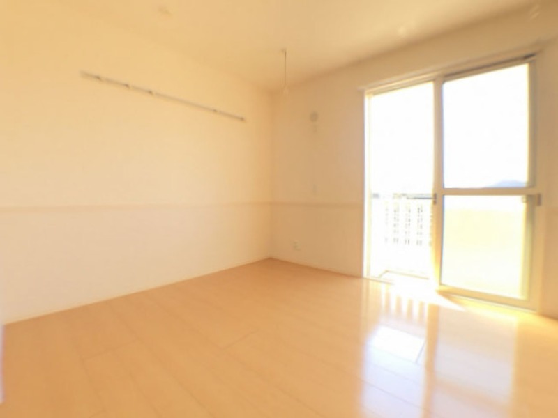 居室・リビング　図面と現状に相違がある場合には現状を優先