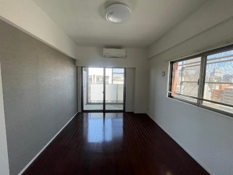 居室・リビング　洋室