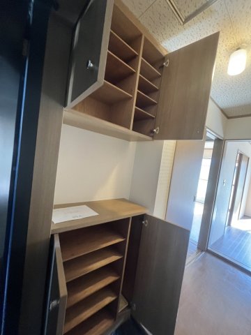 収納　他号室参照