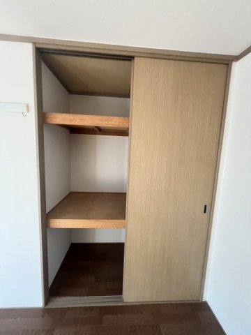 収納　他号室参照