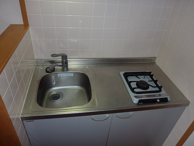 キッチン　同型タイプです。