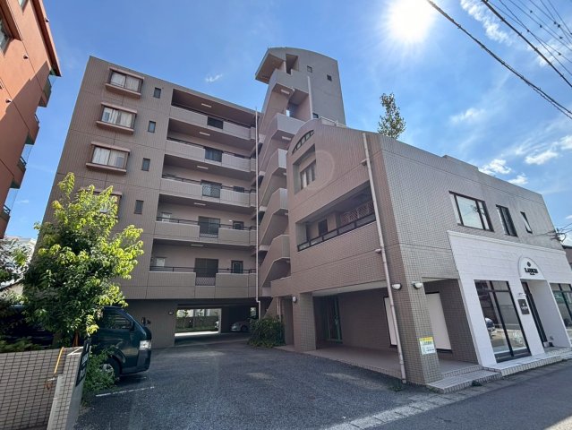 建物外観　グリーンオーク