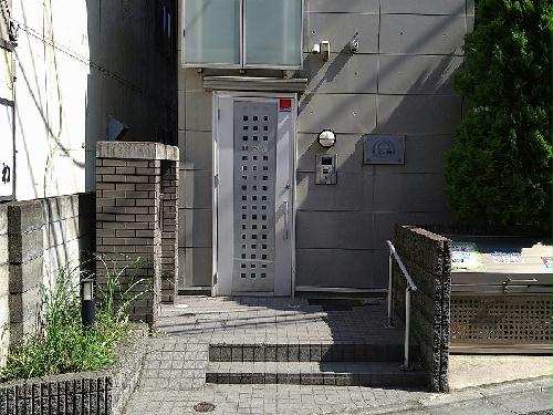 エントランス　オートロックゲート