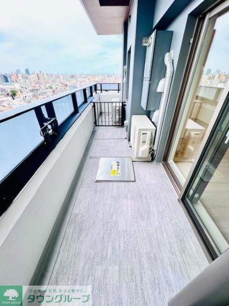 バルコニー　バルコニー